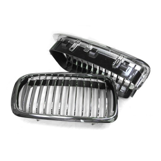 4400384N.jpg BMW E38 99-03 Chrome Black Front Grille