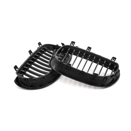 4400422B-2.jpg BMW E60 03-09 Matte Black Front Grille