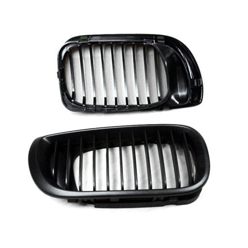 4400556B-1.jpg BMW E46 4D 02-04 Matte Black Front Grille