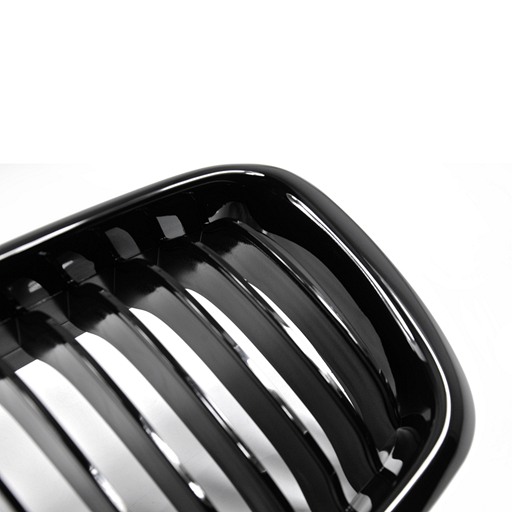 4405236B-SBK-2.jpg BMW E38 99-02 Shiny Black Front Grille