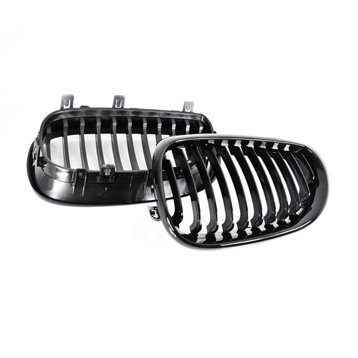 4406602B-1.jpg BMW E60 E61 03-09 Shiny Black Front Grille