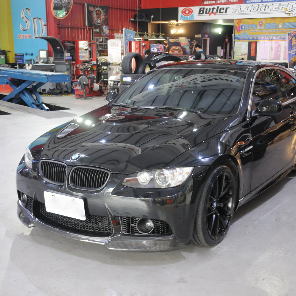 BMW E92 (2005~10) GT Edition 引擎蓋 M3 款 四孔